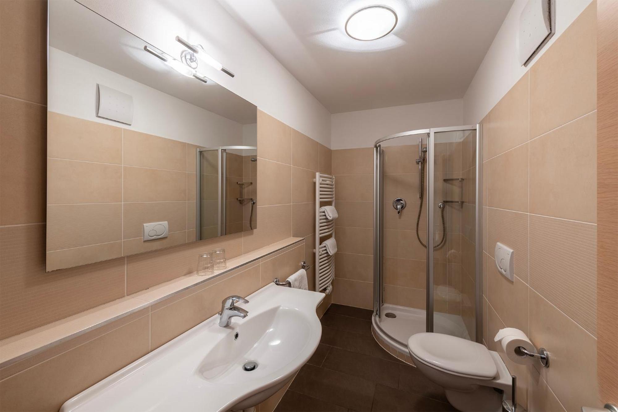 Der Blaue Reiter Aparthotel Schenna Exterior photo