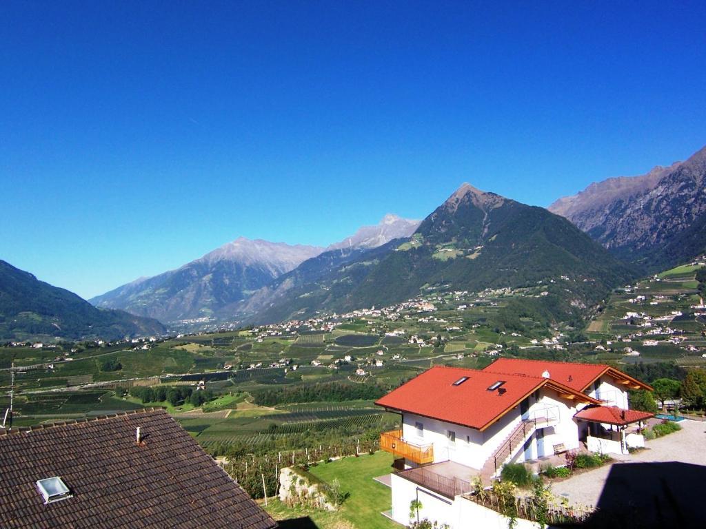 Der Blaue Reiter Aparthotel Schenna Exterior photo